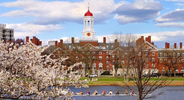 Harvard Says It’s Standing up to Trump. Is It Really?